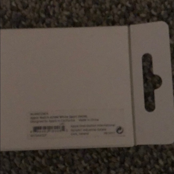 New 42 white Apple brand Apple Watch band - Picture 3 of 4